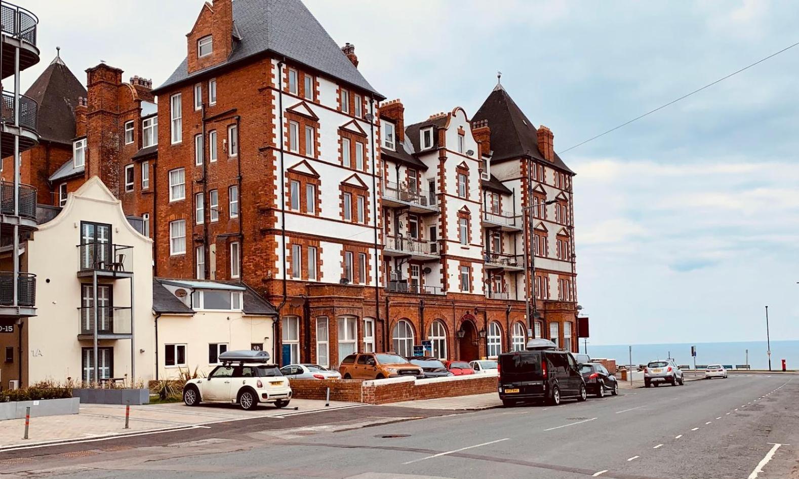 ウィットビー Retro Retreat, Sea View, Free Parking & Ev Plug-Inヴィラ エクステリア 写真