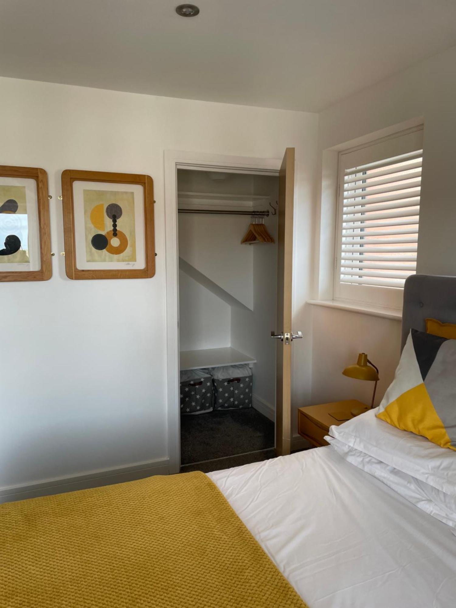 ウィットビー Retro Retreat, Sea View, Free Parking & Ev Plug-Inヴィラ エクステリア 写真